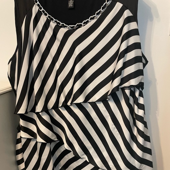 3X Alfani Woman top. EUC. - Picture 7 of 8